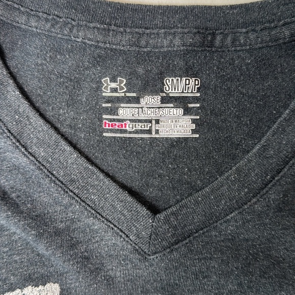 Under Armour‎ Loose fit v-neck tshirt - Picture 4 of 9